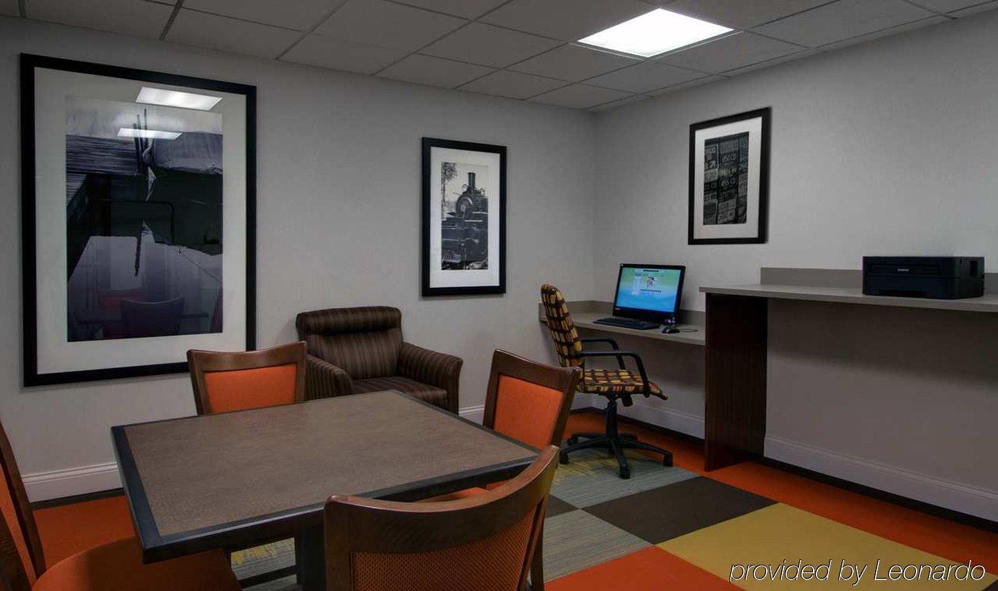Hampton Inn Fort Wayne-Southwest Restoran gambar
